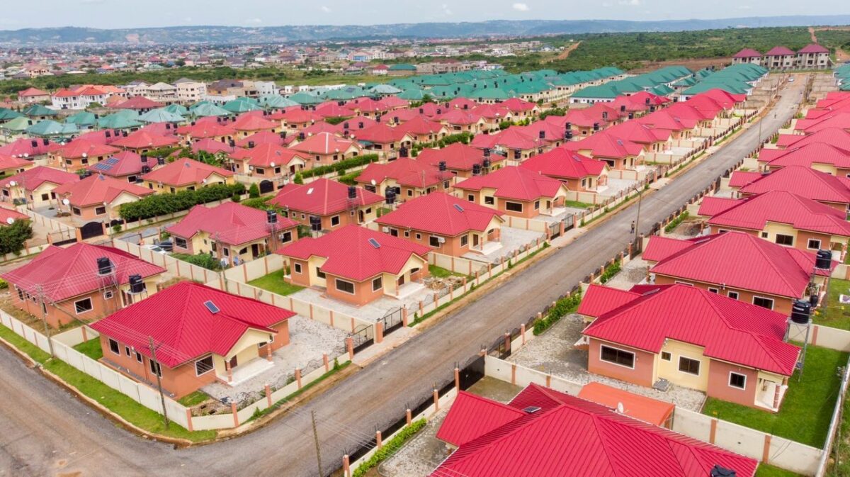 spotcovery-lakeside-estate-gated-community-applying-for-mortgage-in-ghana